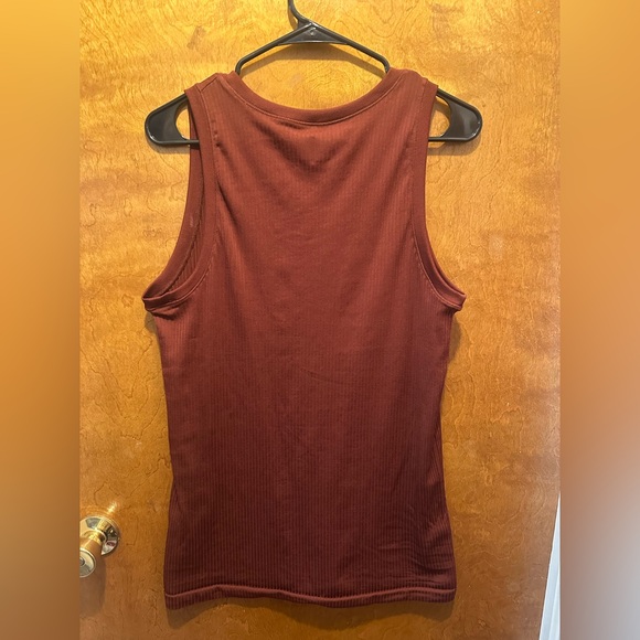 Athleta brown stretchy work out tank top athletic wear women’s top size XL - Picture 3 of 3